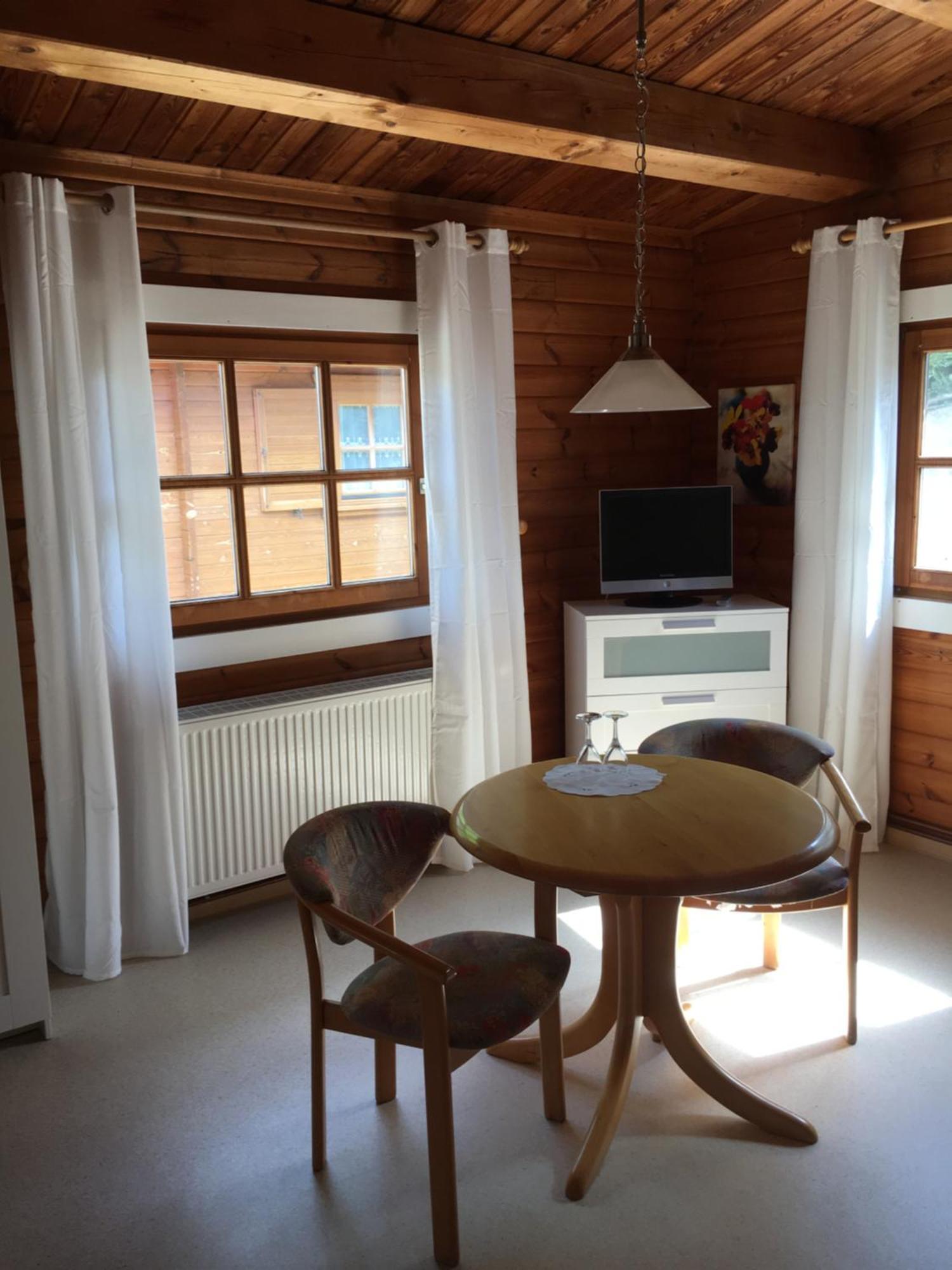 Abb Sportcenter Gaensefurth, Doppelzimmer Ohne Kueche, Standard Doppelzimmer Mit Kueche Hecklingen  Exteriér fotografie