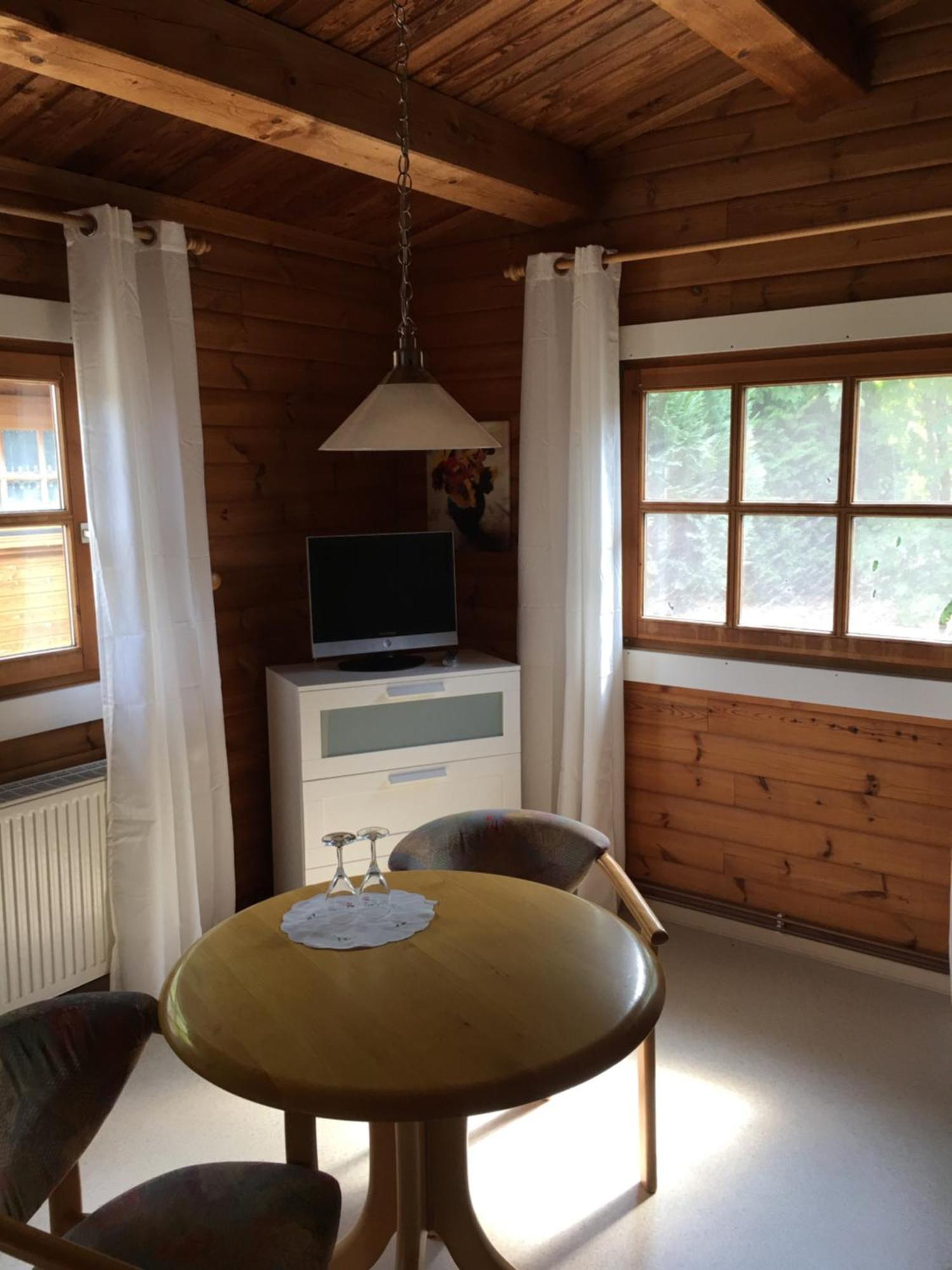 Abb Sportcenter Gaensefurth, Doppelzimmer Ohne Kueche, Standard Doppelzimmer Mit Kueche Hecklingen  Exteriér fotografie