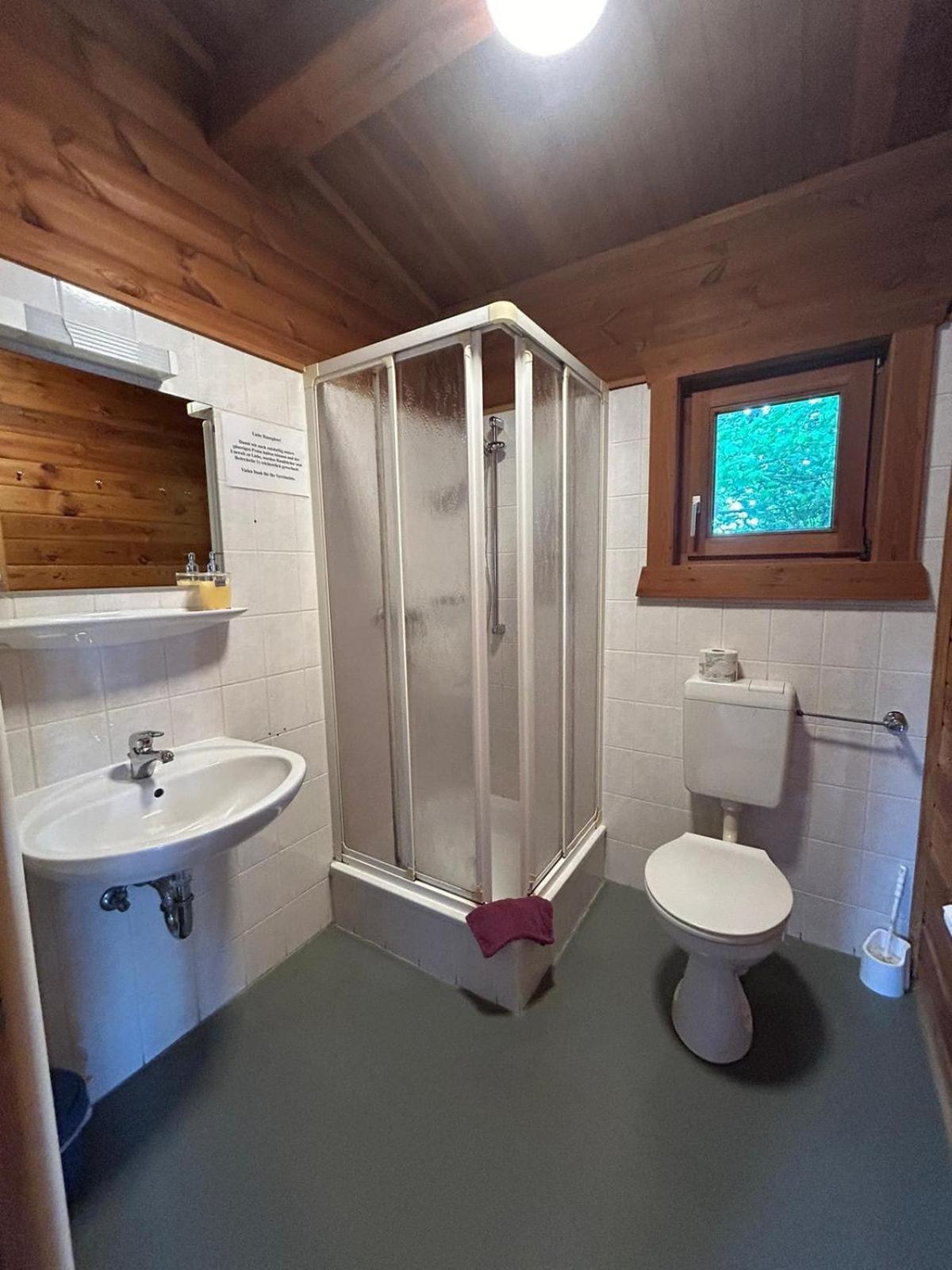 Abb Sportcenter Gaensefurth, Doppelzimmer Ohne Kueche, Standard Doppelzimmer Mit Kueche Hecklingen  Exteriér fotografie